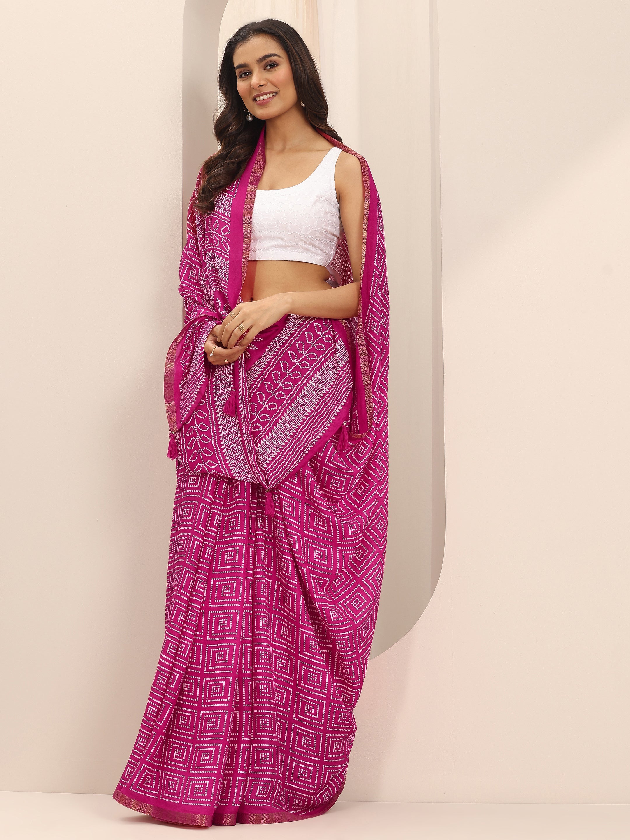 Pink Printed Georgette Saree with Unstitched Blouse Piece