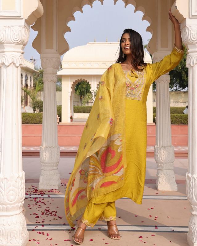 Felocity Riwaj Cotton Silk Kurti Pant Dupatta Set Wholesale Catalog