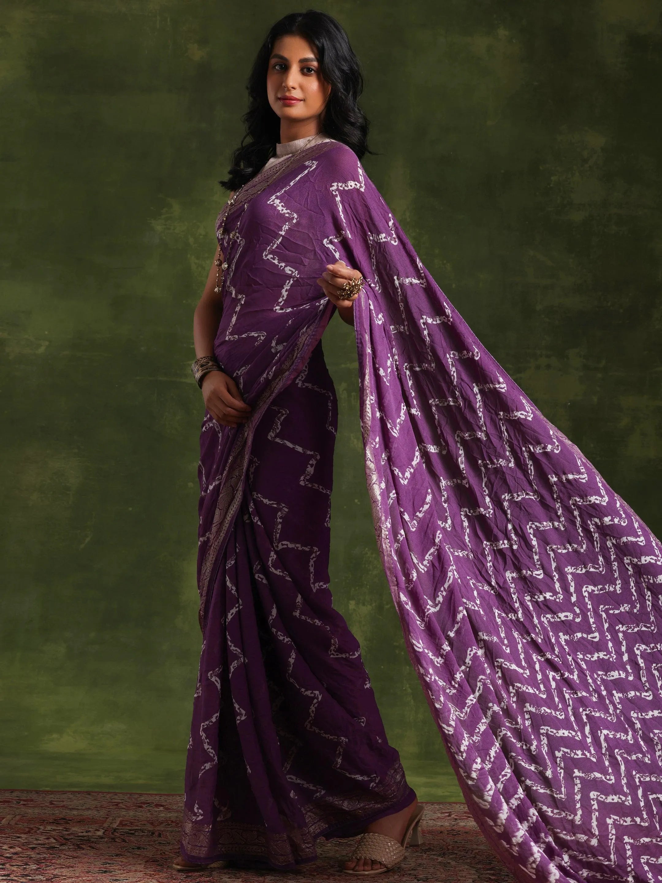 Lavender Embroidered Georgette Saree with Unstitched Blouse Piece