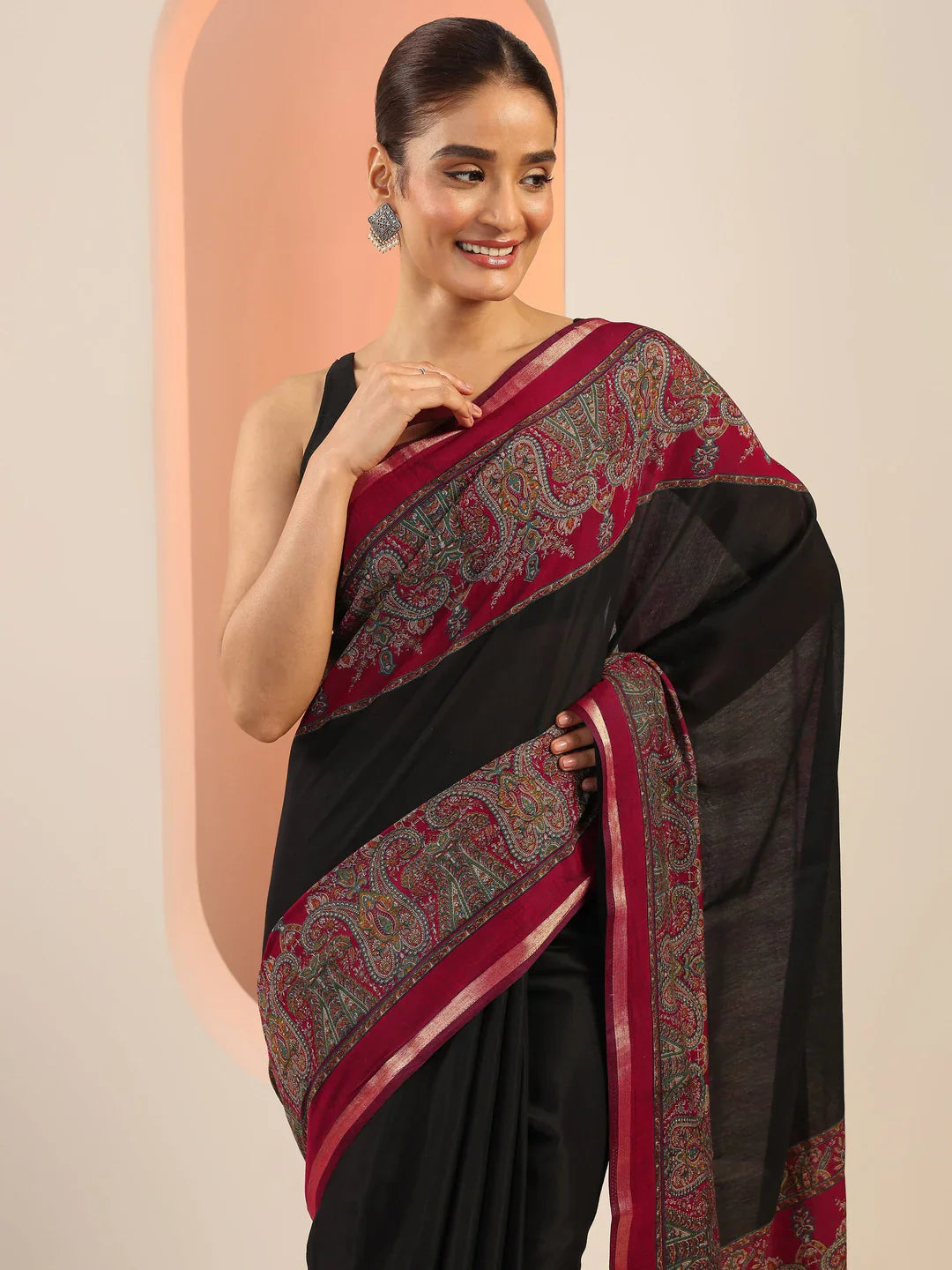 Majestic Black Handprinted Cotton Saree with Unstitched Blouse Piece