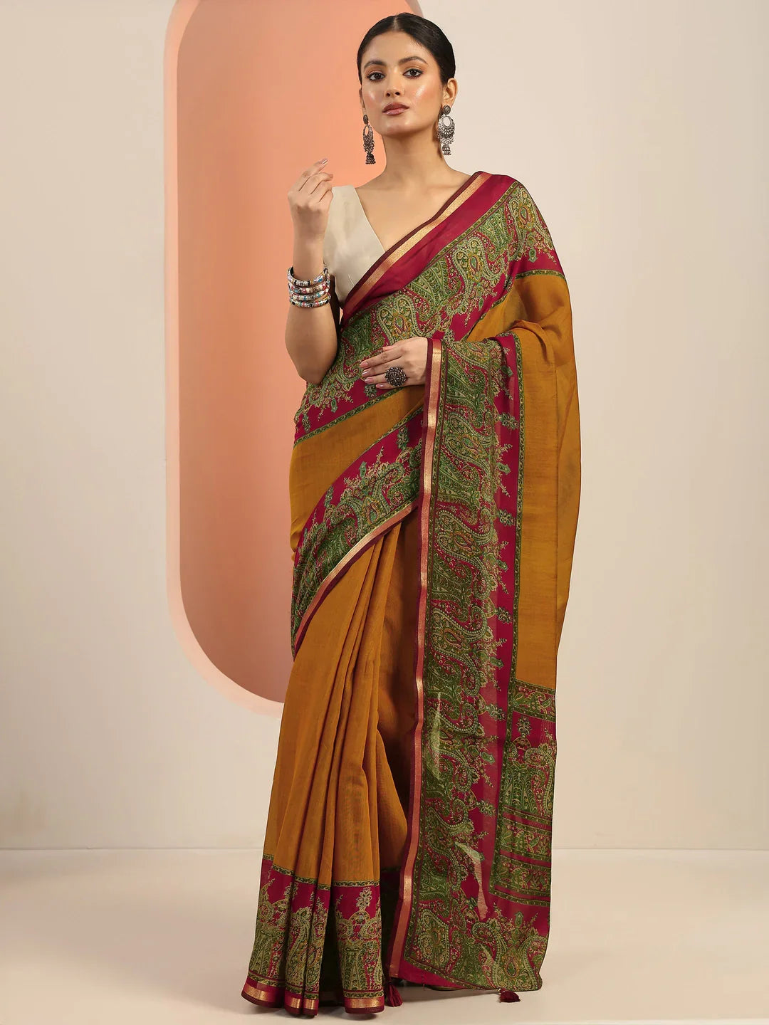 Mustard Printed Cotton Blend Saree with Unstitched Blouse Piece