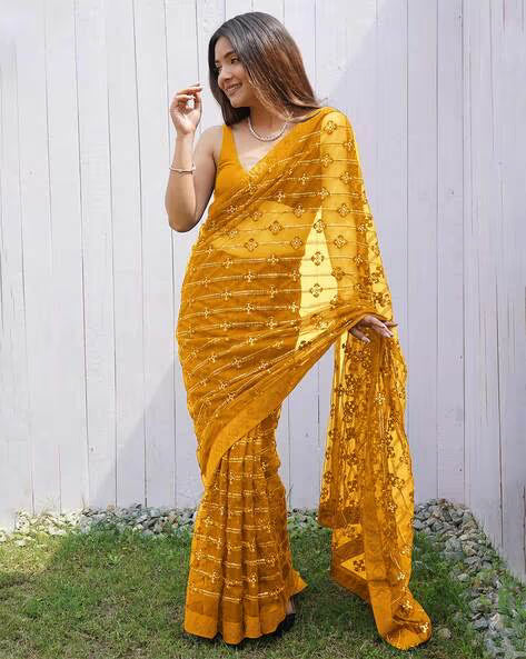 Saree Mall Classic Net Saree with Subtle Embroidery