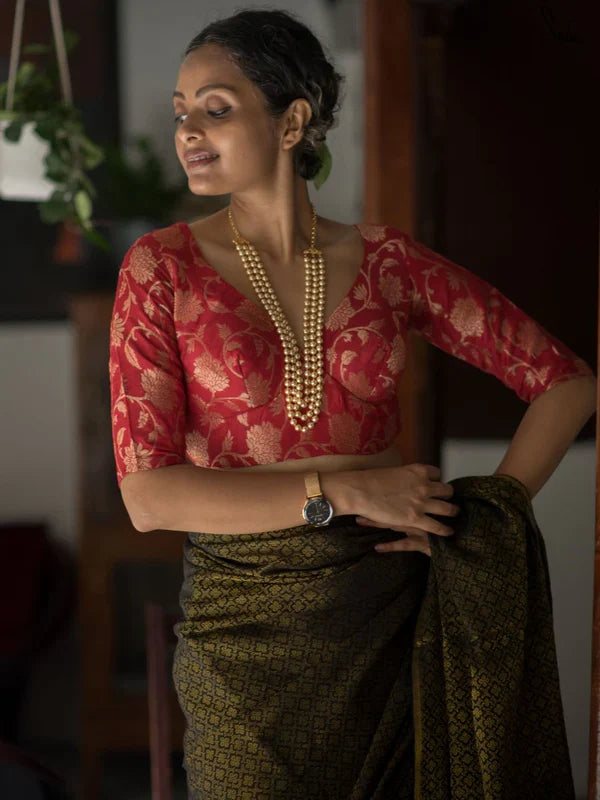 Varuna Ki Lehrein Blouse