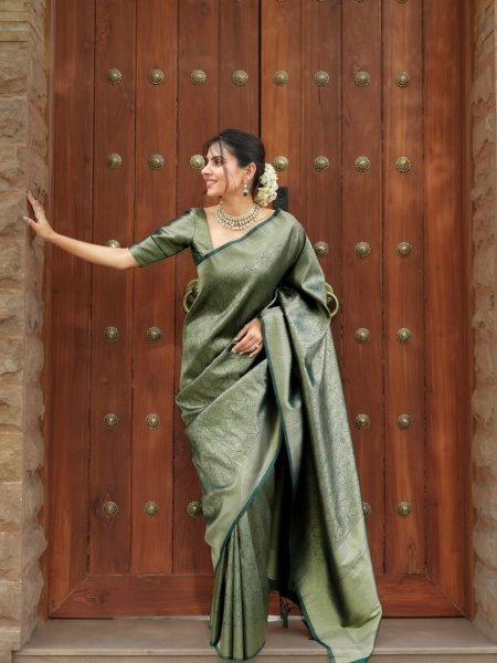 Royal Mint Banarasi Soft Silk Saree